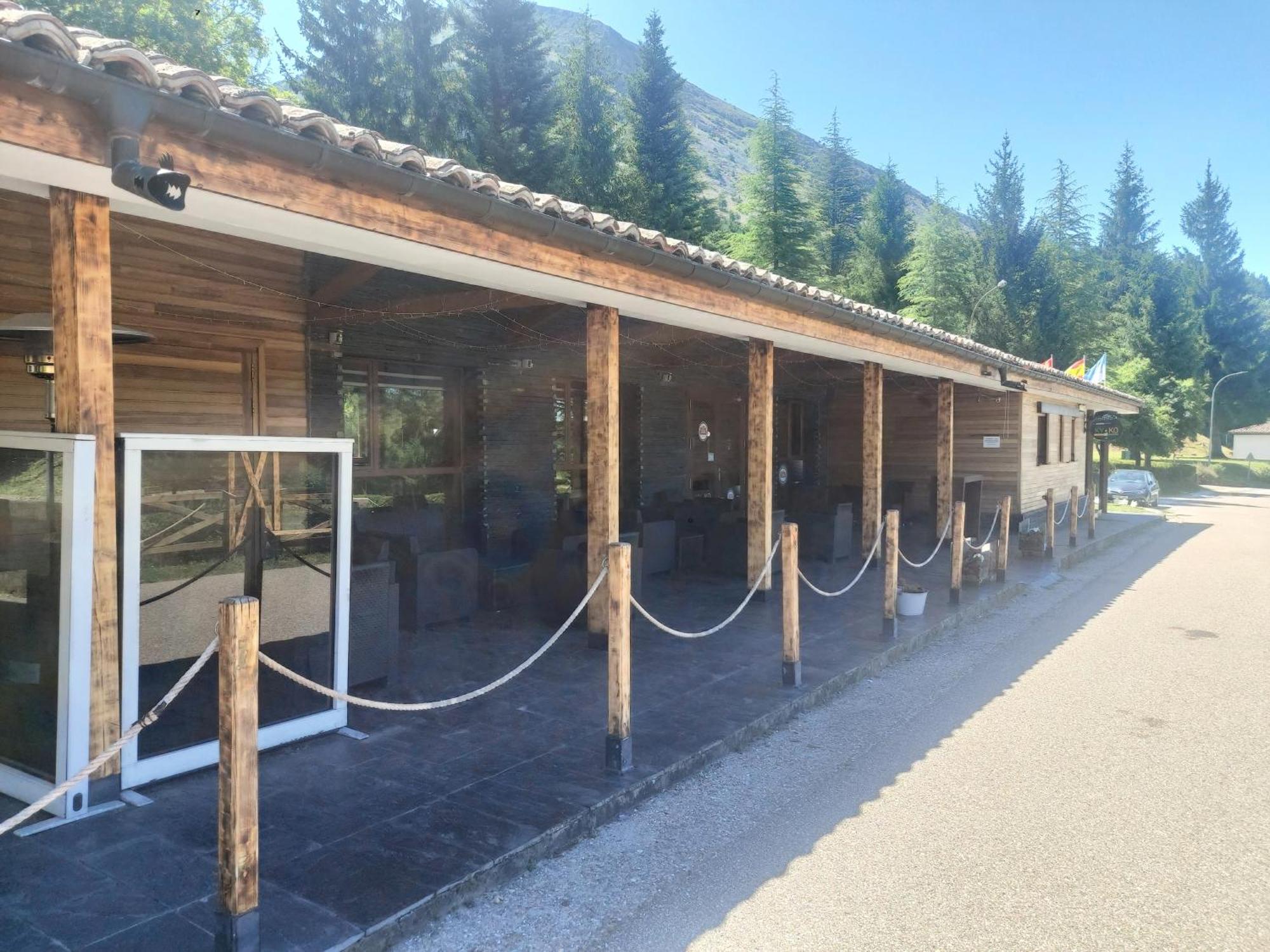 Kyomu Resort Velilla del Rio Carrion エクステリア 写真