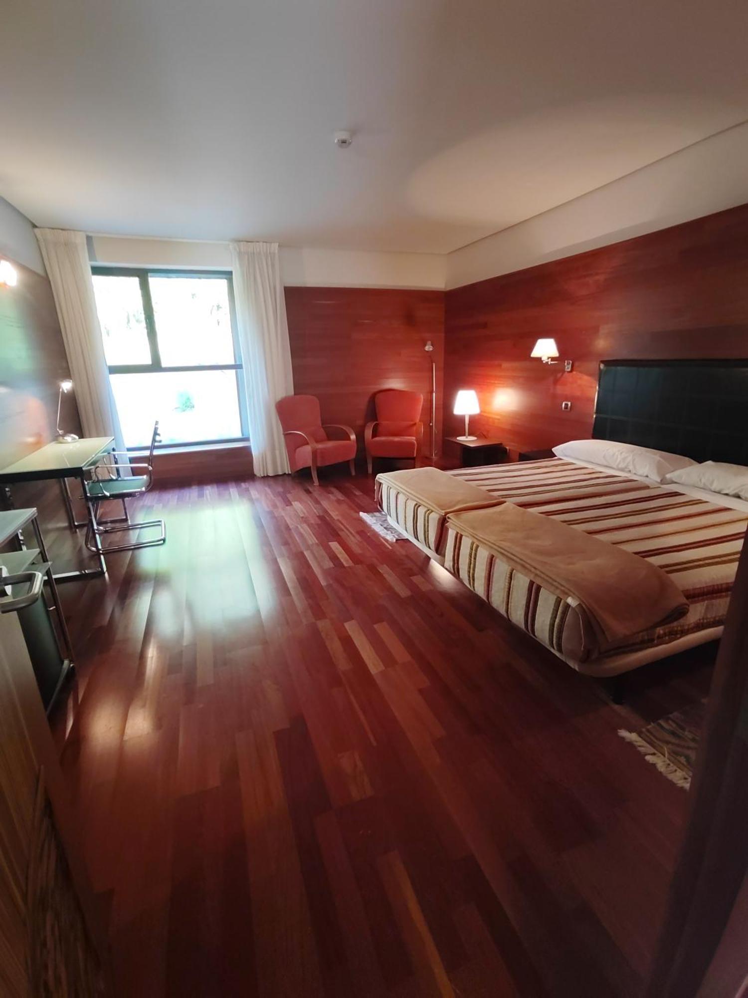 Kyomu Resort Velilla del Rio Carrion エクステリア 写真